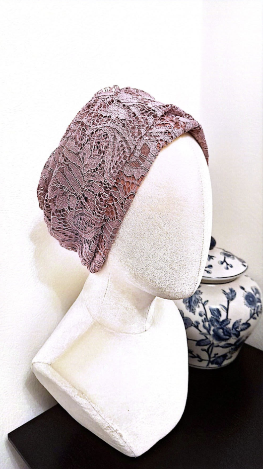Lila Turban