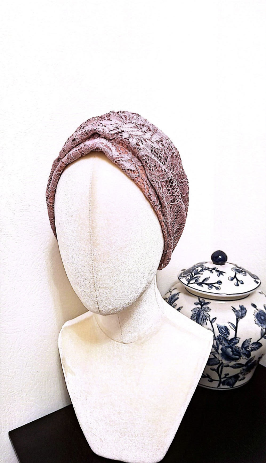 Lila Turban