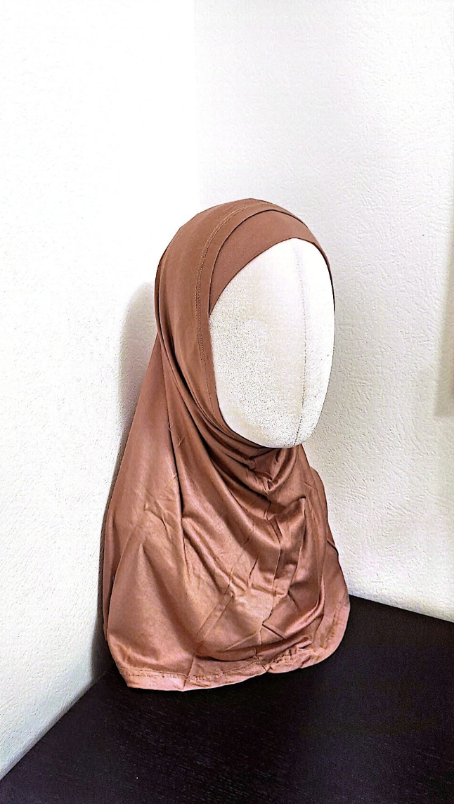 Kamelbrun Al Amira Hijab