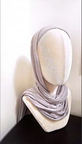 Lila Hijab