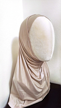 Ljusbeige Al Amira Hijab