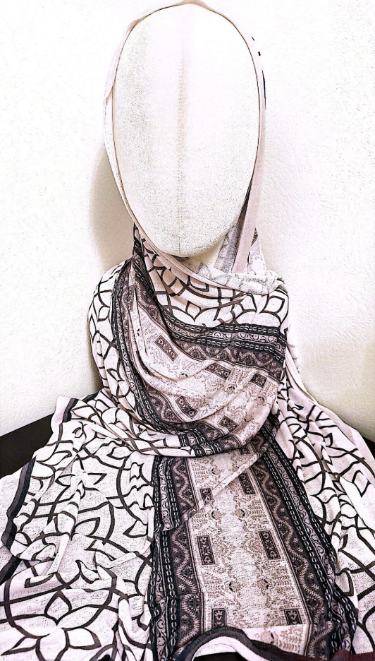 Beige Mosaik Lycra Hijab