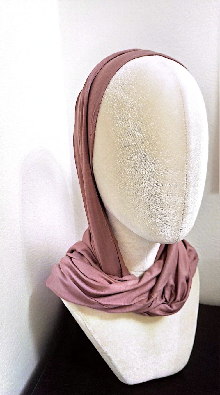 Mörkrosa Kuwait Hijab (Två Delar)